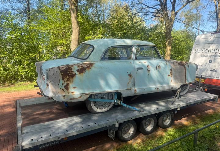 Oldtimer opgehaald voor restauratie